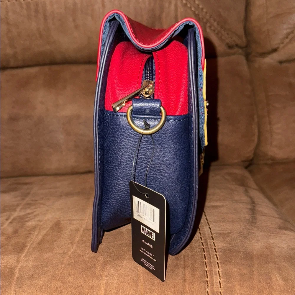 Captain Marvel Crossbody Bag